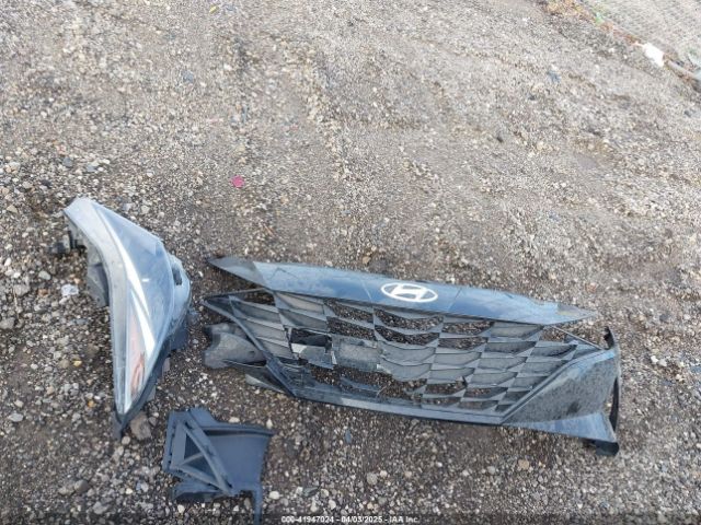 5NPLM4AG8MH018887 Hyundai ELANTRA SEL