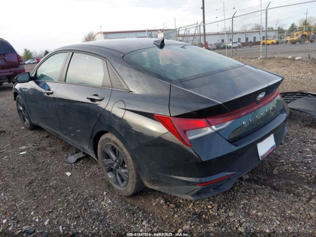 5NPLM4AG8MH018887 Hyundai ELANTRA SEL