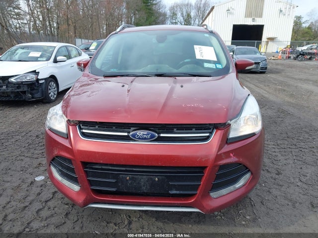 1FMCU9JX1FUA56091 Ford Escape Titanium