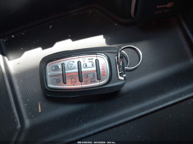 2C4RC1GG3RR128050 Chrysler Pacifica Limited