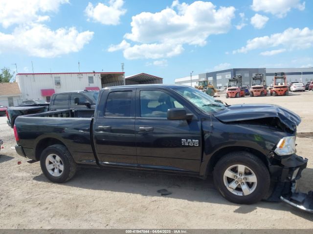 1C6RR6FG1HS524804 RAM 1500 Express  4x2 6'4 Box