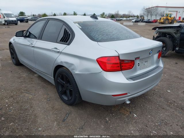2014 BMW 320I WBA3C3C58EP661364 Photo 2