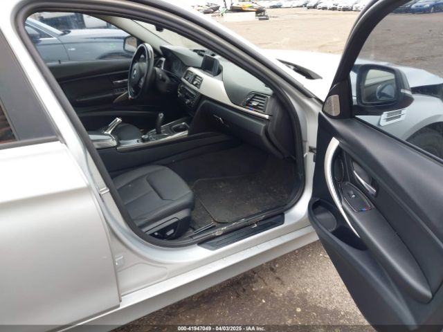 2014 BMW 320I WBA3C3C58EP661364 Photo 4