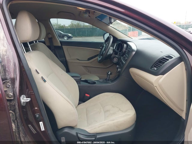 5XXGM4A75FG430460 KIA Optima Lx