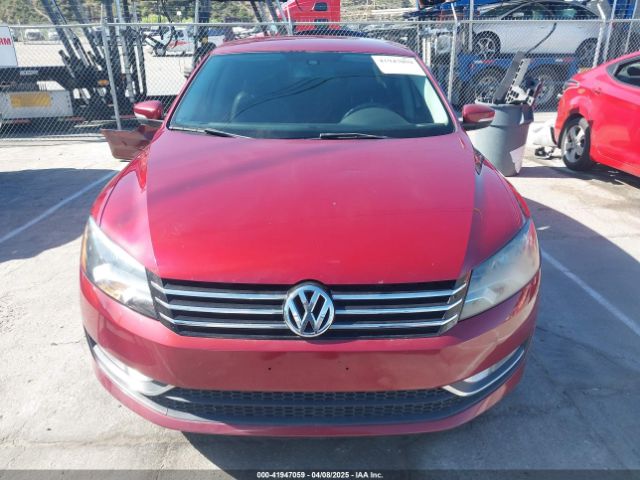 1VWAT7A3XFC117991 Volkswagen Passat 1.8t Limited Edition