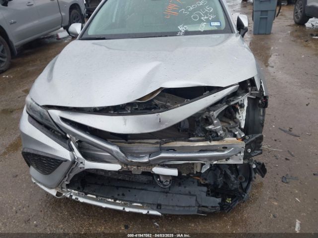 4T1G11AKXNU697576 Toyota CAMRY SE