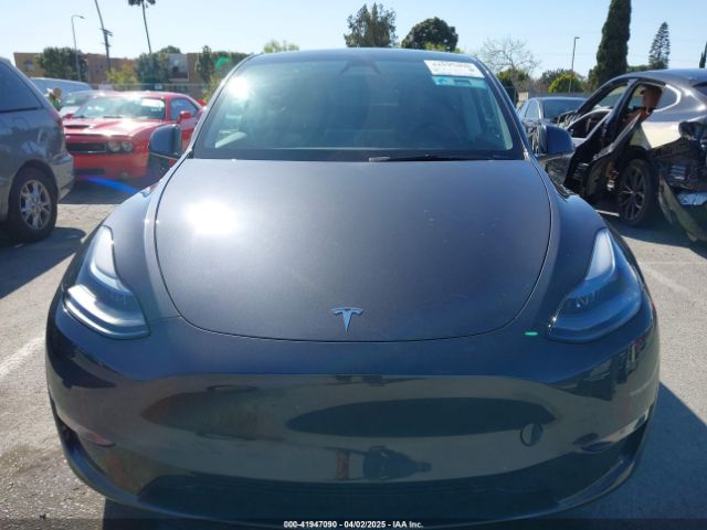 7SAYGAEE1SF262383 Tesla Model Y Long Range Dual Motor All-wheel Drive