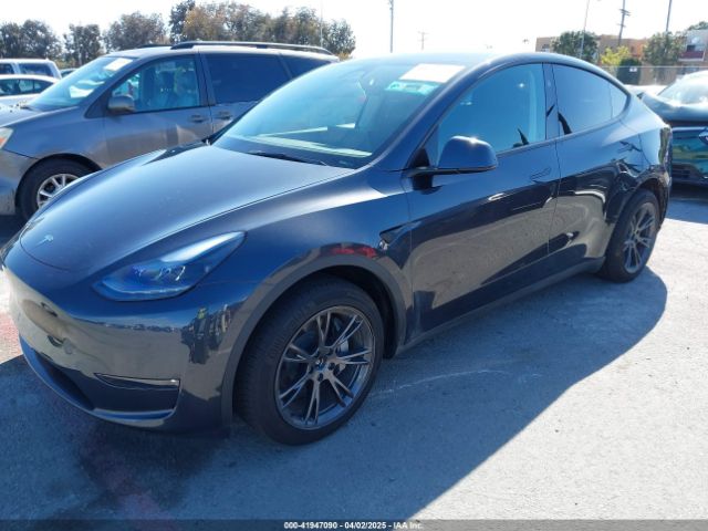 7SAYGAEE1SF262383 Tesla Model Y Long Range Dual Motor All-wheel Drive