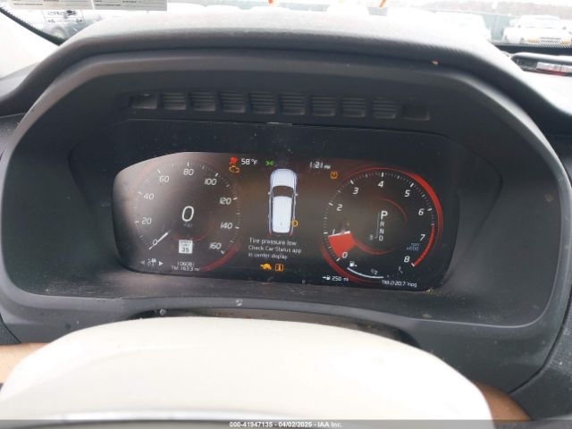 YV4A22PK4M1748264 Volvo Xc90 T6 Momentum 7 Passenger
