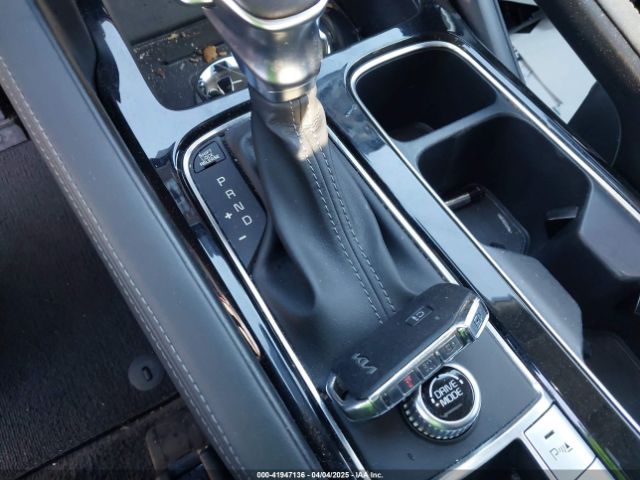 5XYP54HC1NG203695 KIA Telluride Sx