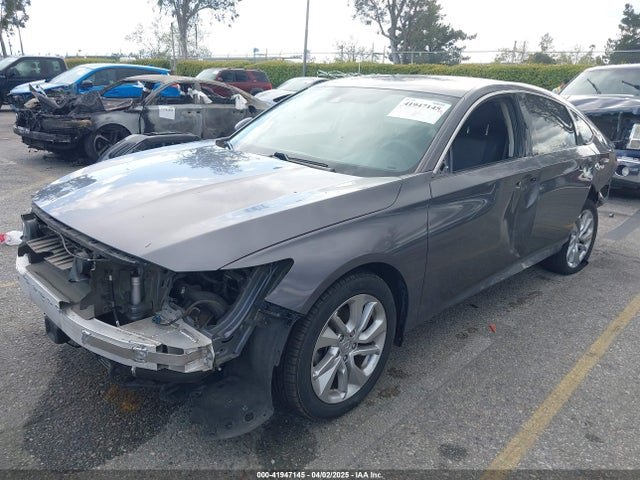 1HGCV1F13KA135184 Honda ACCORD LX