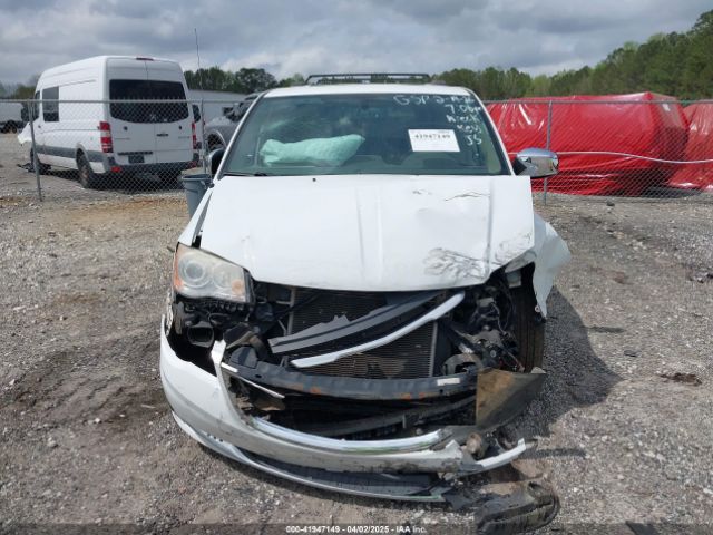 2C4RC1GG9ER116141 Chrysler Town & Country Limited