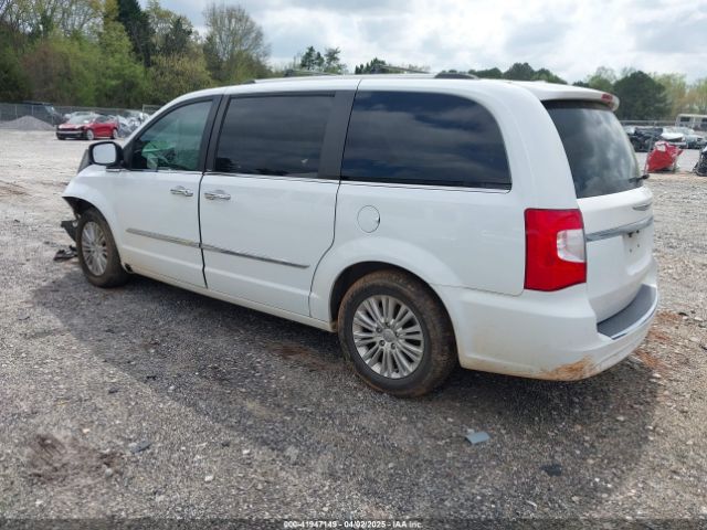 2C4RC1GG9ER116141 Chrysler Town & Country Limited