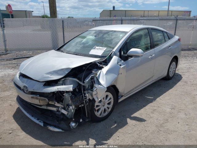 JTDKAMFU5N3184798 Toyota Prius Le