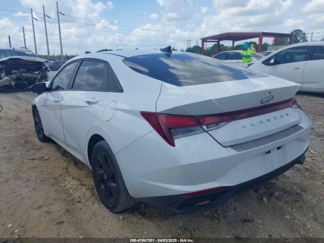 5NPLM4AG5MH022282 Hyundai ELANTRA SEL