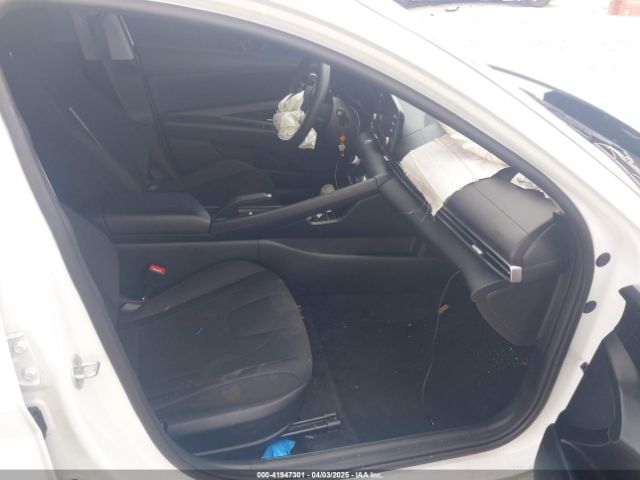 5NPLM4AG5MH022282 Hyundai ELANTRA SEL