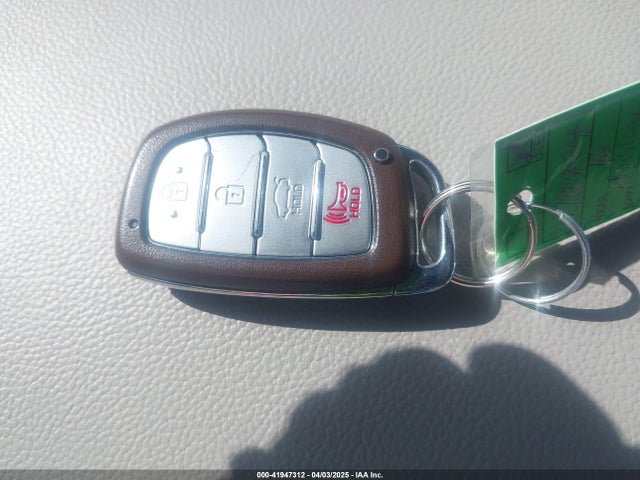 Aukcja sprzedaży 2016 Hyundai Sonata Hybrid Se, vin: KMHE24L13GA037586, numer aukcji: 41947312