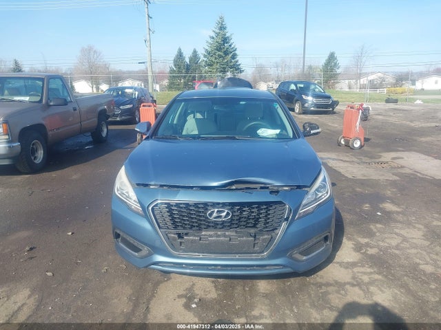 Aukcja sprzedaży 2016 Hyundai Sonata Hybrid Se, vin: KMHE24L13GA037586, numer aukcji: 41947312