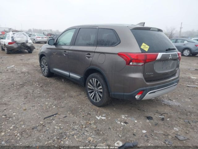 JA4AD3A32KZ005793 Mitsubishi Outlander Se
