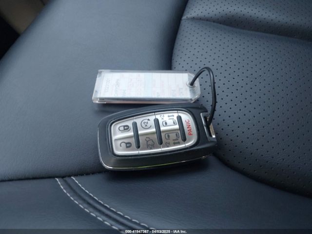 2C4RC1L79PR595055 Chrysler Pacifica Hybrid Touring L