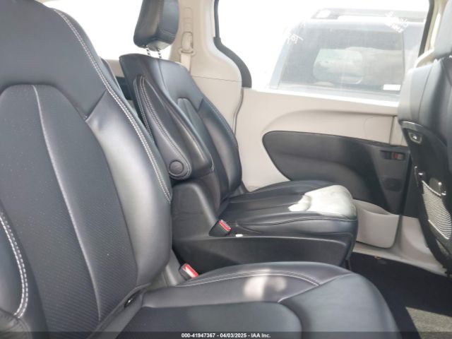 2C4RC1L79PR595055 Chrysler Pacifica Hybrid Touring L