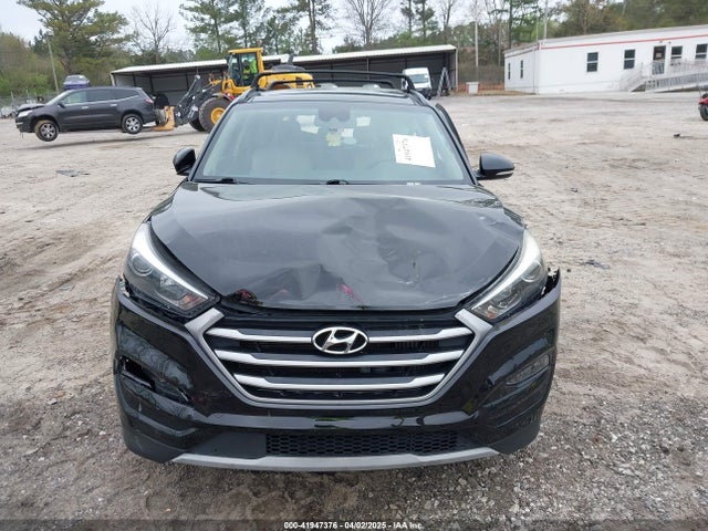 KM8J33A29HU369601 Hyundai Tucson Limited