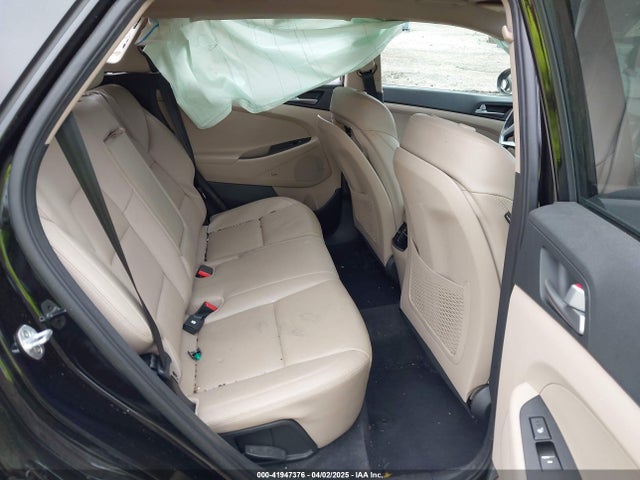 KM8J33A29HU369601 Hyundai Tucson Limited