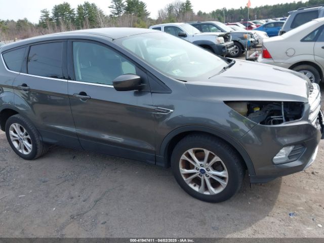 1FMCU9G90HUA32991 Ford ESCAPE SE