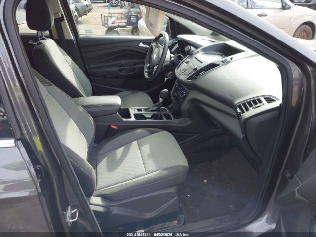 1FMCU9G90HUA32991 Ford ESCAPE SE