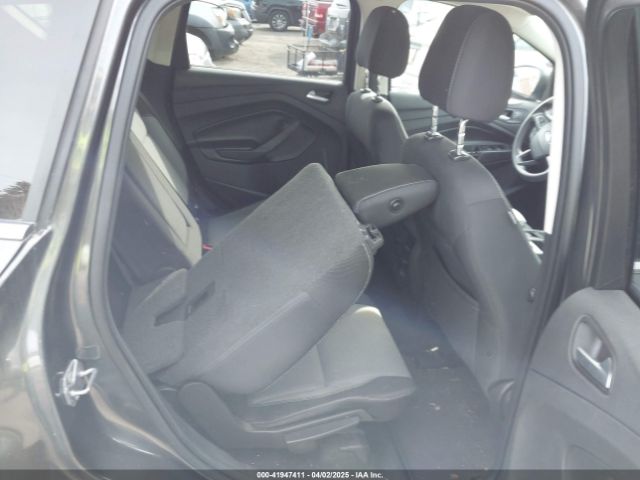 1FMCU9G90HUA32991 Ford ESCAPE SE