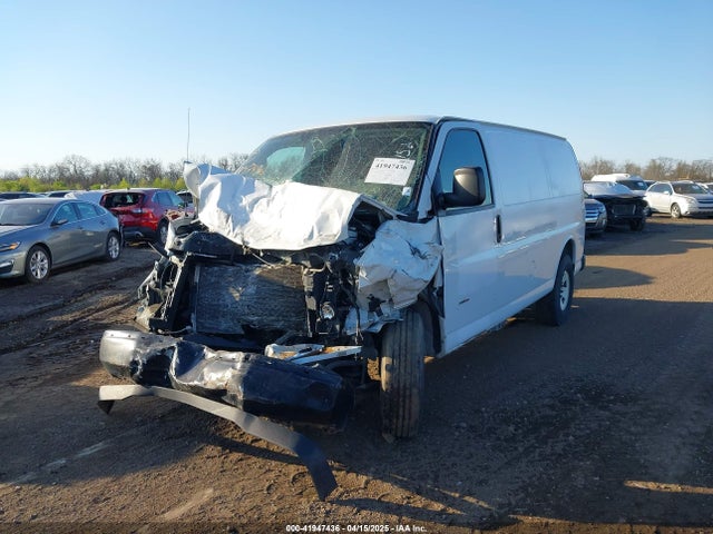 1GCWGAF15K1247152 Chevrolet Express 2500 Work Van