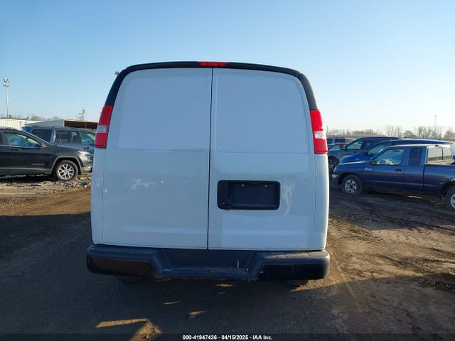 1GCWGAF15K1247152 Chevrolet Express 2500 Work Van
