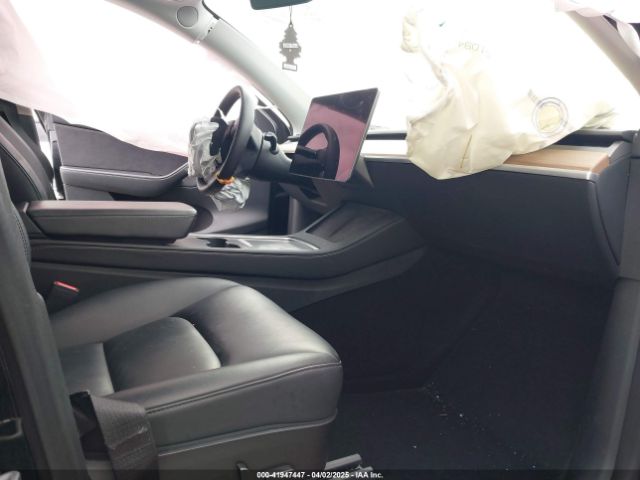 7SAYGDEE3PF688682 Tesla Model Y
