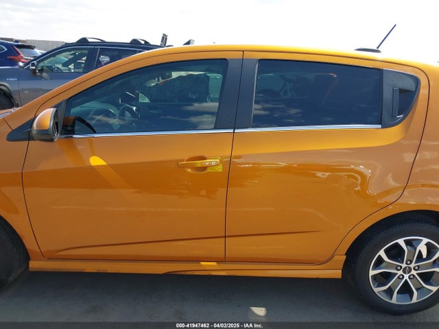 1G1JD6SB5K4135165 Chevrolet Sonic Lt Auto