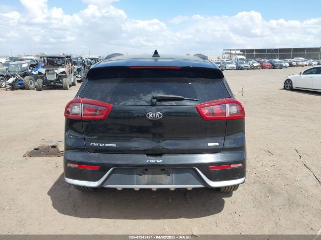 KNDCC3LC2H5068049 KIA NIRO EX