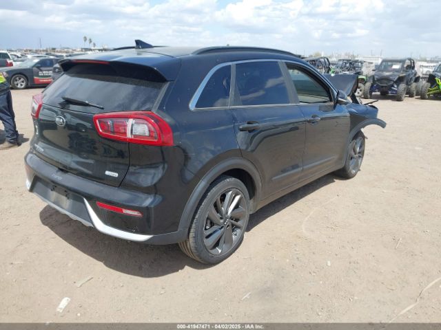 KNDCC3LC2H5068049 KIA NIRO EX