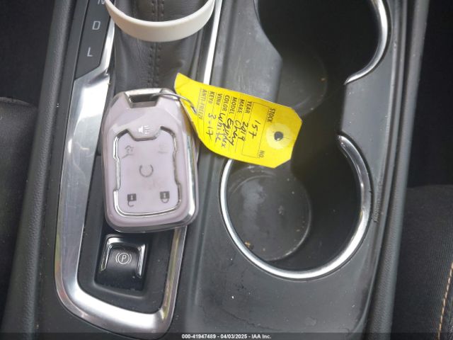3GNAXLEXXKL127326 Chevrolet EQUINOX LT