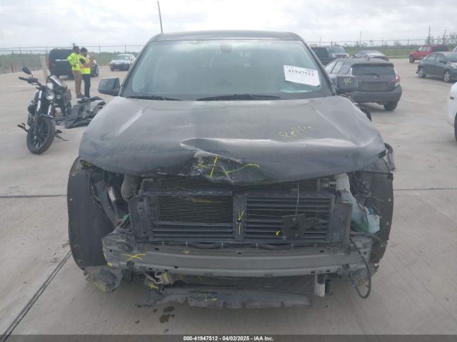 1GNERFKW7KJ196992 Chevrolet Traverse Ls