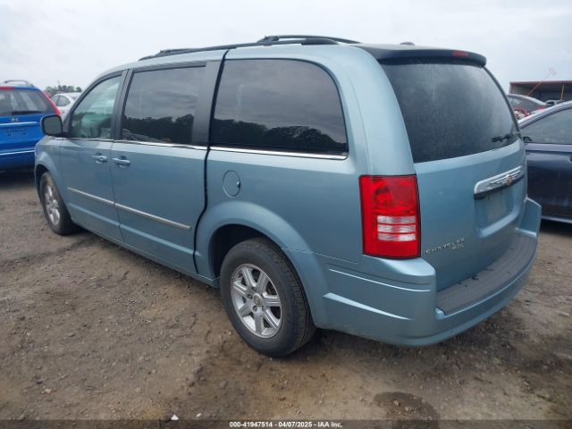 2010 CHRYSLER TOWN & COUNTRY 2A4RR8DX7AR368342 Photo 2