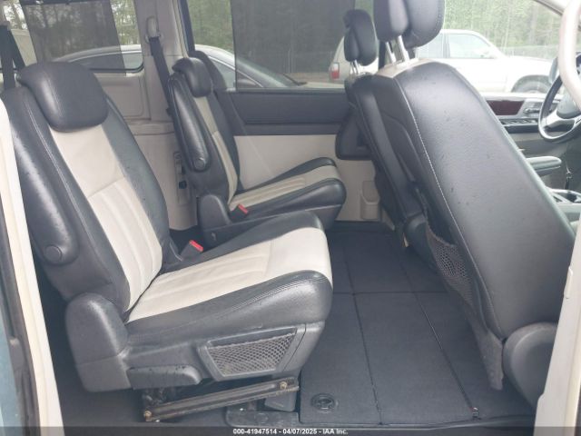2010 CHRYSLER TOWN & COUNTRY 2A4RR8DX7AR368342 Photo 7