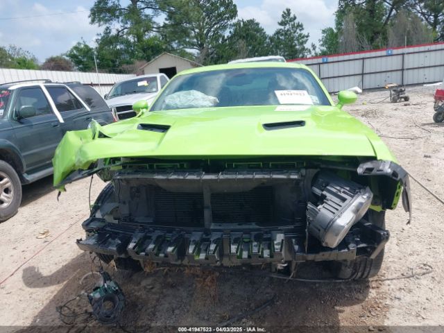 2C3CDZAG2KH680357 Dodge Challenger Sxt