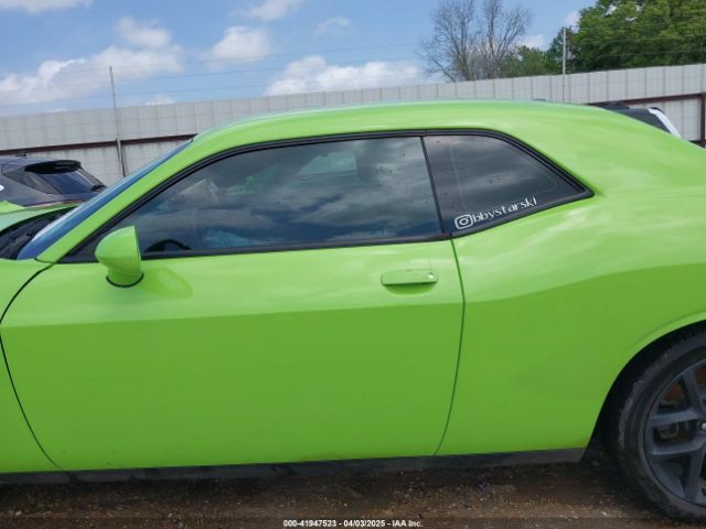 2C3CDZAG2KH680357 Dodge Challenger Sxt