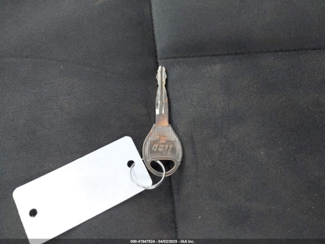 3N1CN7AP2HL866867 Nissan Versa 1.6 S+