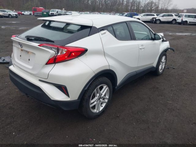 NMTKHMBX7LR118453 Toyota C-HR LE