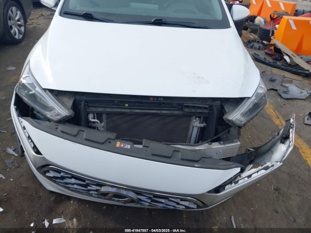 KMHC65LC4LU214190 Hyundai Ioniq Hybrid Blue