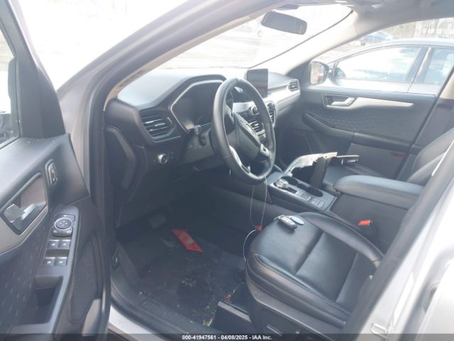 2020 FORD ESCAPE 1FMCU9H66LUA64860 Photo 4