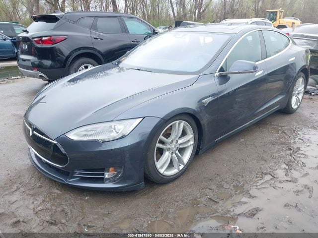 2016 TESLA MODEL S 5YJSA1E27GF122503 Photo 1