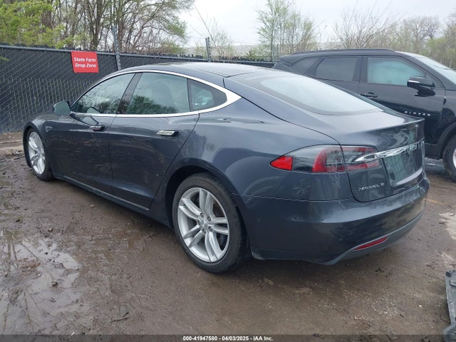 2016 TESLA MODEL S 5YJSA1E27GF122503 Photo 2