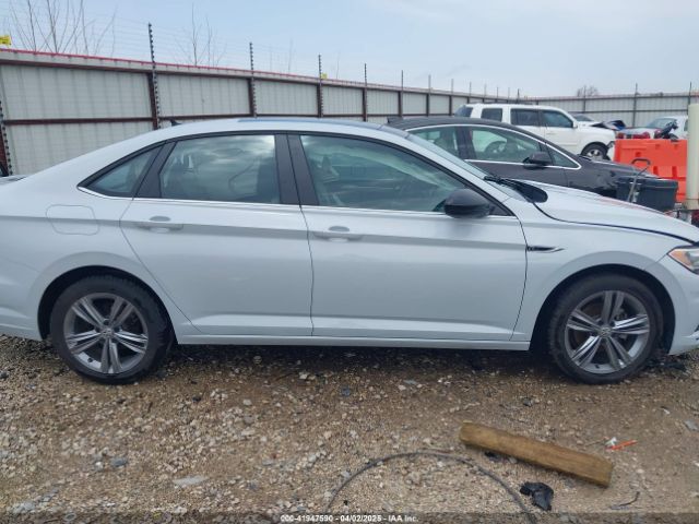 3VWC57BU6KM111351 Volkswagen Jetta 1.4t R-line/1.4t S/1.4t Se