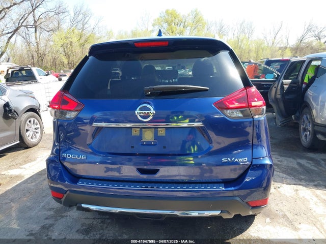 JN8AT2MV0HW014068 Nissan ROGUE SV